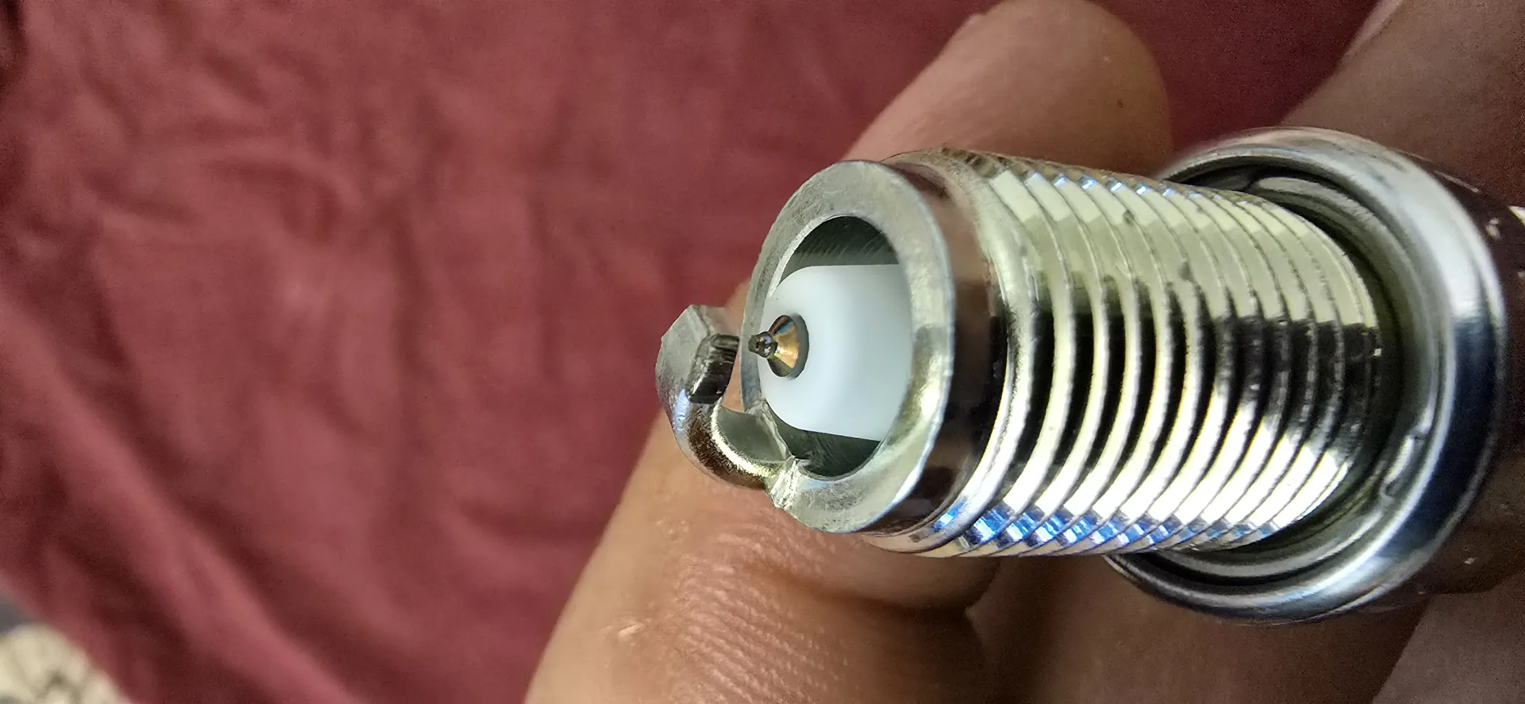 شمع خودرو ان جی کی  مدل  BKR6EIX-6418 بسته 4عددی