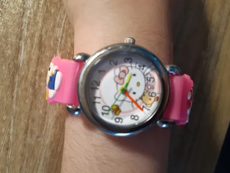 ساعت مچی عقربه ای دخترانه مدل کیتی k12