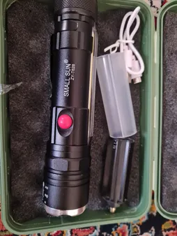 چراغ قوه اسمال سان مدل ZY-T626