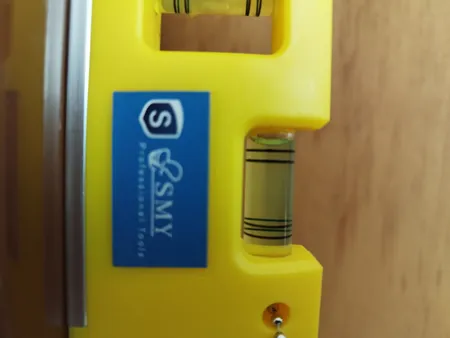 تراز جیبی مدل آهنربایی