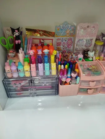 استند لوازم آرایشی مدل vs1