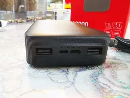 پاوربانک مدل Redmi ظرفیت 20000 میلی آمپرساعت