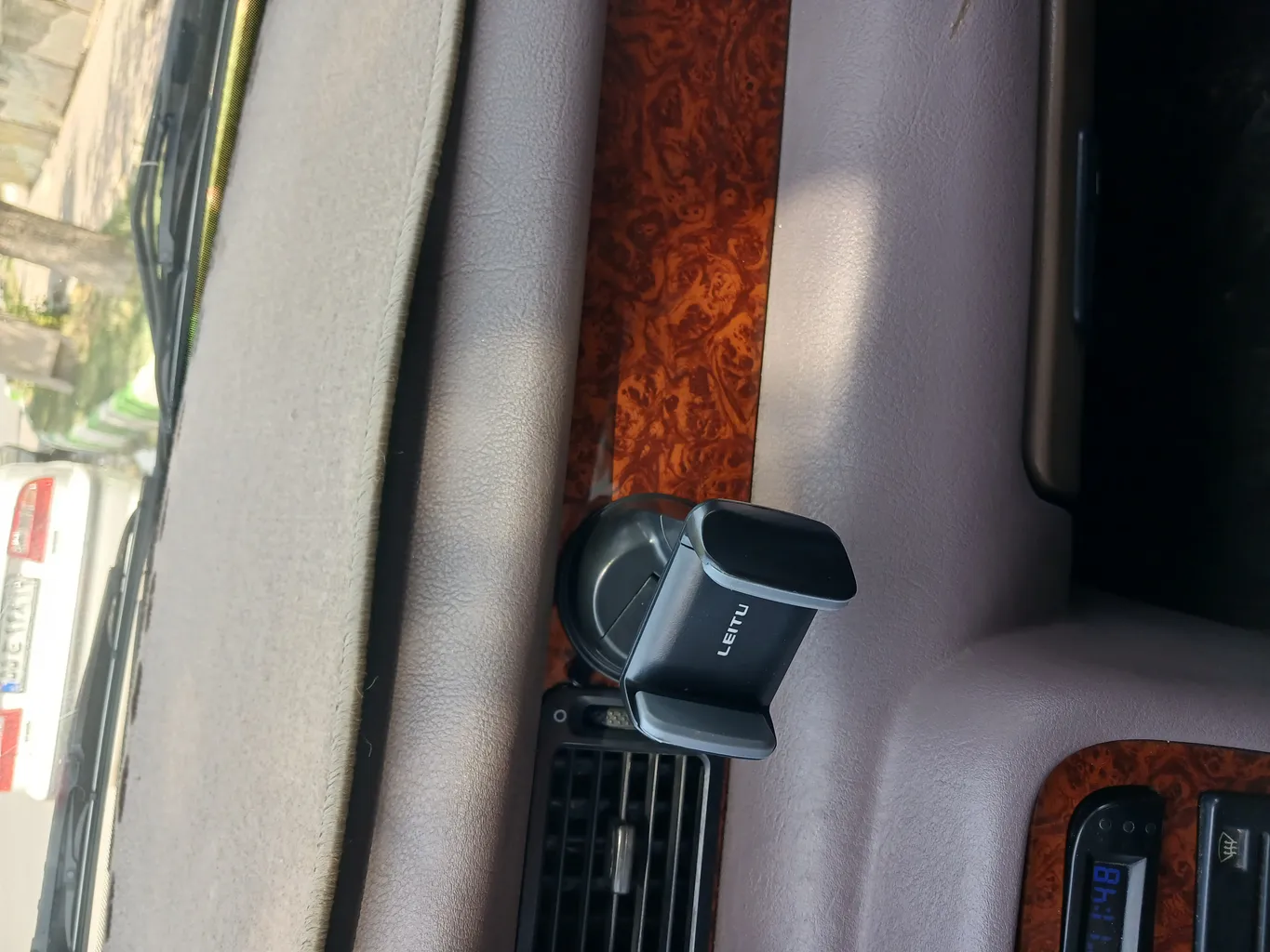 نگهدارنده گوشی موبایل لیتو مدل LR-15