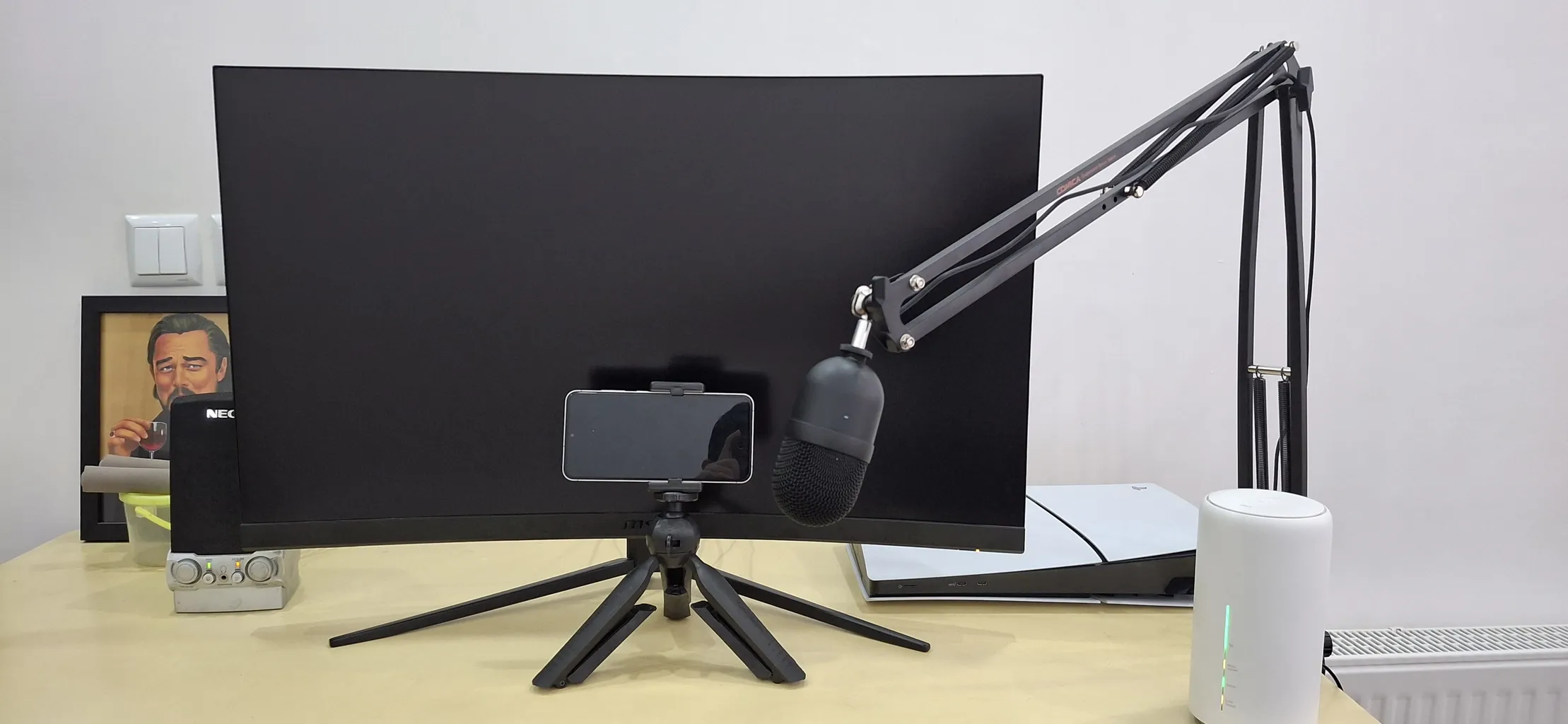 پایه میکروفن کامیکا مدل CVM-MS02