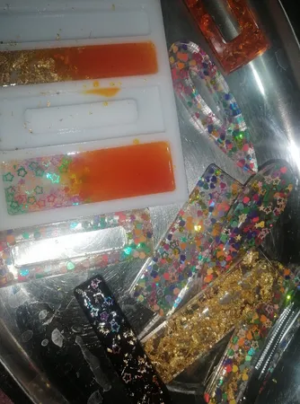 قالب رزین مدل گیره مو طرح کلاسیک کد SIM1