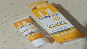 تجریه خرید کرم ضد آفتاب بی‌رنگ درمالیفت مدل سانلیفت SPF50 حاوی محافظ UVA و UVB مناسب پوست‌های خشک و معمولی حجم 40 میلی‌لیتر