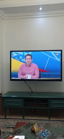 پایه دیواری تلویزیون سون مدل M50 مناسب برای تلویزیون های 40 تا 65 اینچ