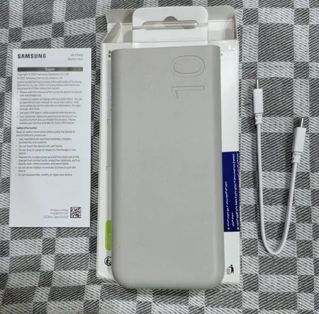 پاوربانک 25 وات سامسونگ مدل EB-P3400 ظرفیت 10000 میلی آمپر ساعت