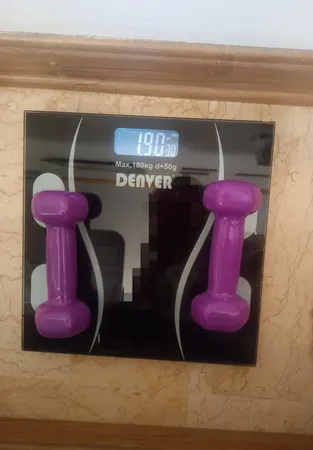 ترازو دیجیتال دنور مدل 1020