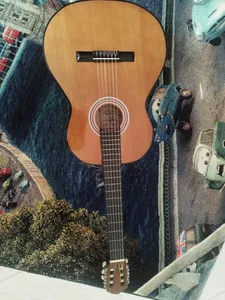 تجریه خرید گیتار کلاسیک اسپیروس مارکت مدل C80