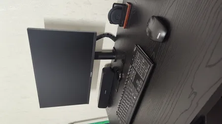 پایه نگهدارنده مانیتور ارگو مدل WLA010