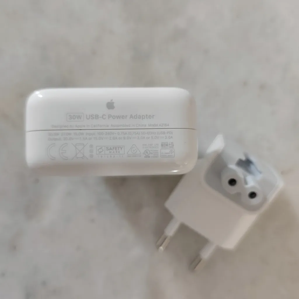 شارژر دیواری اپل مدل  30W USB-C