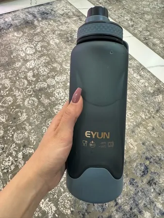 قمقمه ایون مدل ورزشی گنجایش 1 لیتر