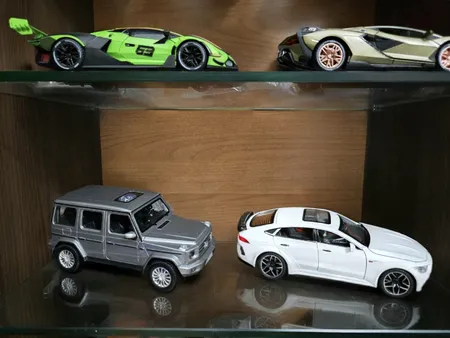 ماکت ماشین مدل بنز باراباس کد 00090