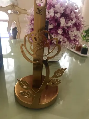 پایه رول دستمال کاغذی برنوا مدل گل صدپر کد S.1