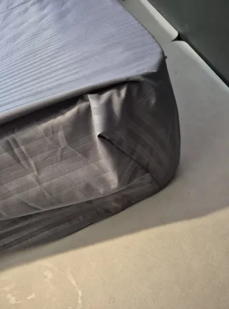 سرویس ملحفه هارمونی مدل 50Satin دونفره سه تکه گینگ سایز 180