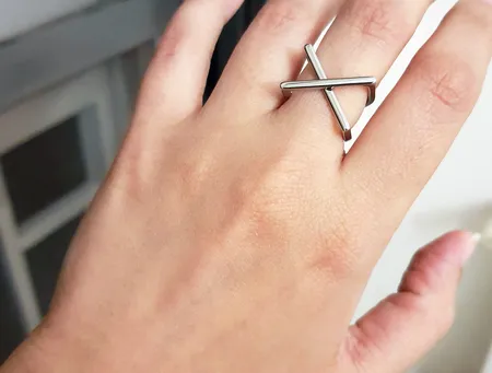 انگشتر زنانه مدل ضربدر کد RNG27SV