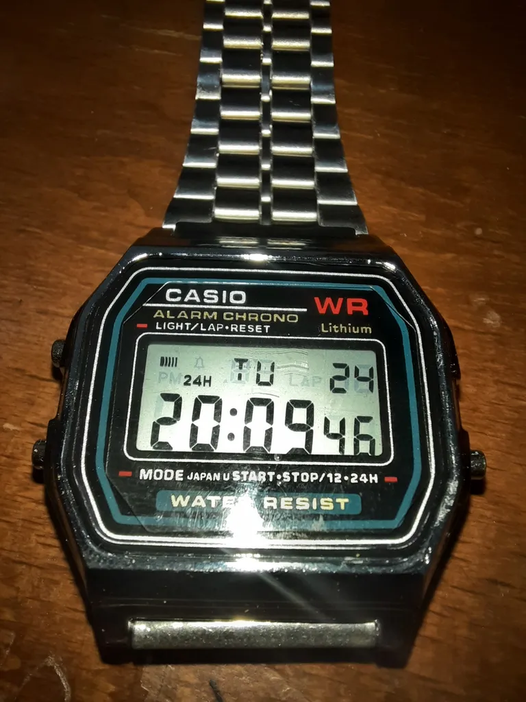 ساعت مچی دیجیتال مردانه والار مدل A159WA - WG 0247 / NO