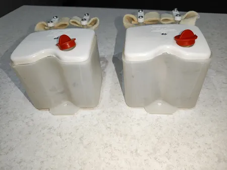 روغن دان آسانسور آسان فضا مدل 111 بسته 2 عددی