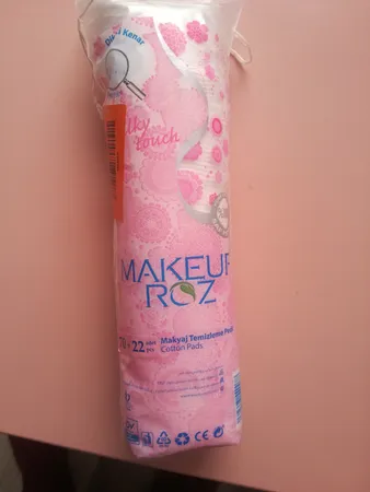 پد آرایش پاک کن میکاپ رز مدل soft بسته 92 عددی