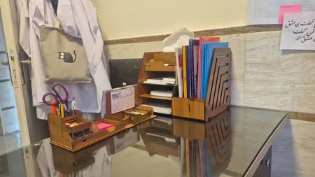 استند اداری رومیزی ایده مان کد M01