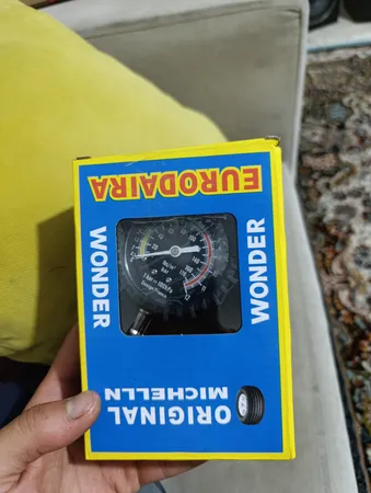 فشار سنج باد لاستیک خودرو توربو مدل ALIS32