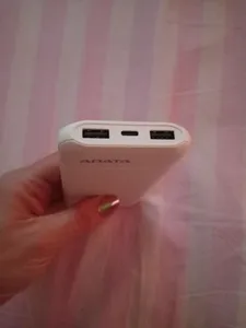 تجریه خرید پاوربانک ای دیتا مدل C100 ظرفیت 10000 میلی آمپر ساعت