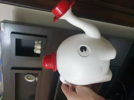 آب پاش دستی زیباسازان مدل فیل مهربان