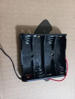 جا باتری قلمی مدل vs4