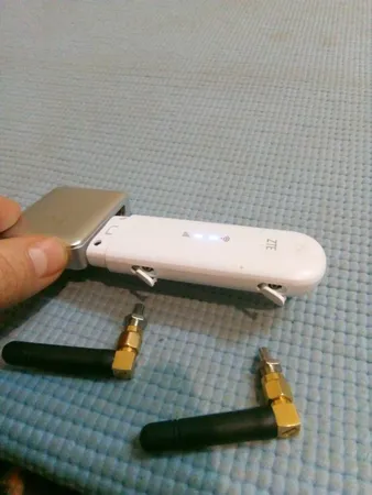 مودم LTE USB زد تی ای مدل MF79U