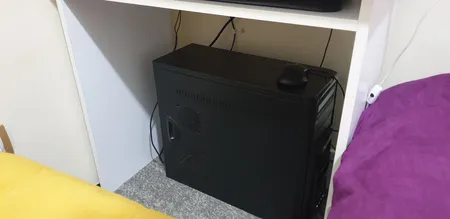 میز کامپیوتر مدل الیت