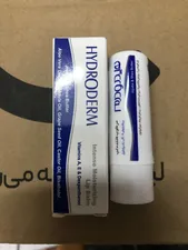 تجریه خرید بالم لب هیدرودرم مدل 02