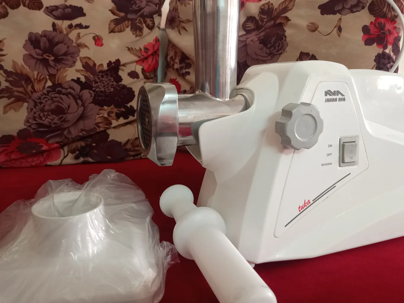 چرخ گوشت آوا کد M101