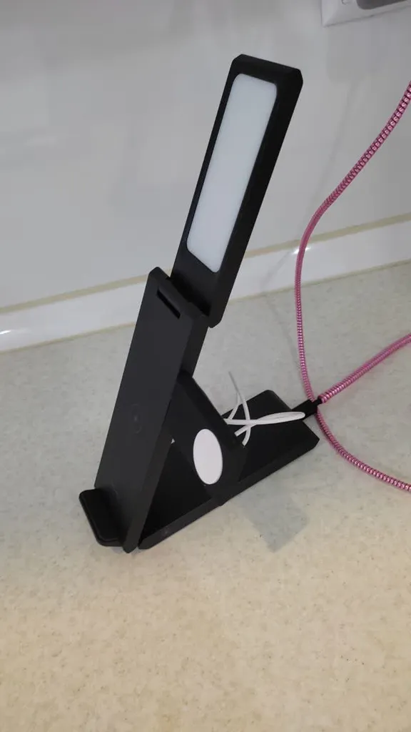 شارژر بی سیم 15 وات یوسمز مدل CD181