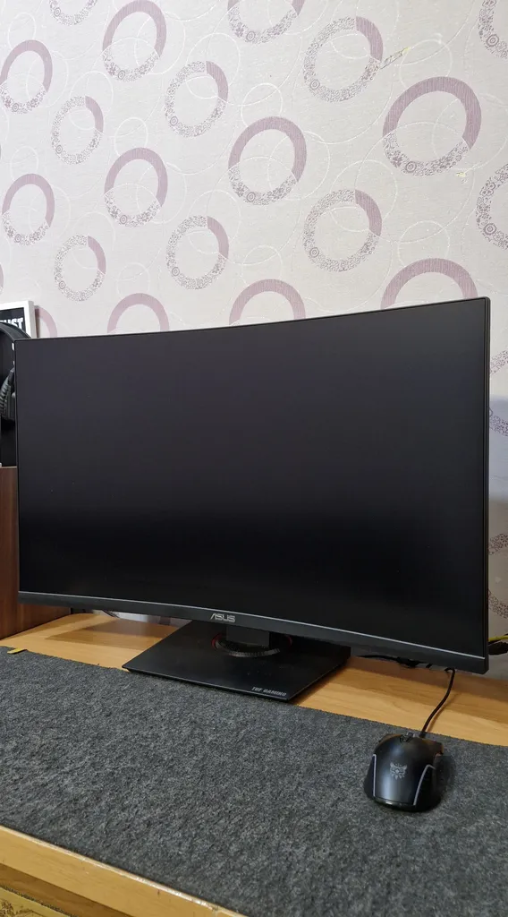 مانیتور خمیده گیمینگ ایسوس مدل TUF Gaming VG32VQR سایز 31.5 اینچ