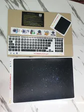تجریه خرید استیکر لپ تاپ توییجین و موییجین طرح Space  کد 182 مناسب برای لپ تاپ 15.6 اینچ به همراه برچسب حروف فارسی کیبورد