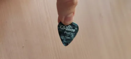 پیک گیتار آلیس مدل 0.71m