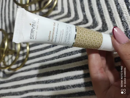 ژل تقویت کننده ابرو سروینا مدل Eyebrow Regenerator حجم 15 میلی لیتر