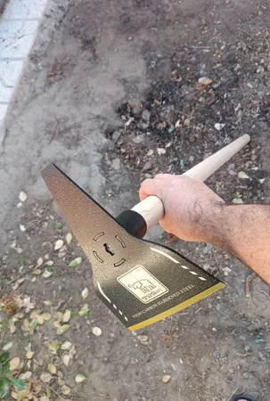 کج بیل مدل 720