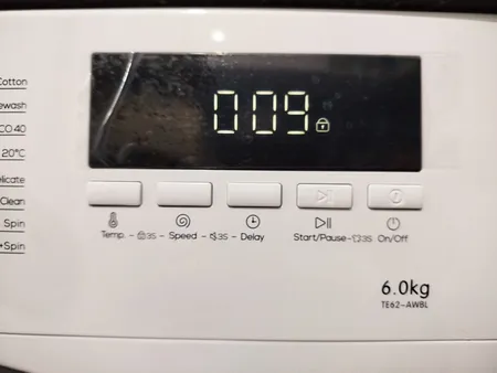 ماشین لباسشویی ایکس ویژن مدل TE62-AW/AS ظرفیت 6 کیلوگرم