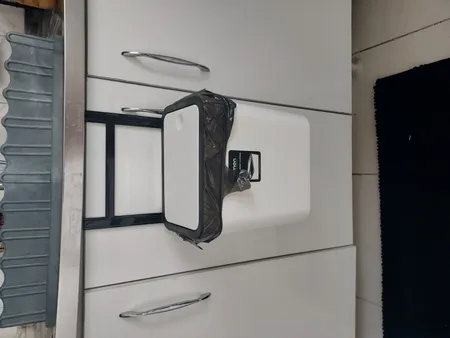 سطل زباله کابینتی لیمون مدل تاچ کد IL1049