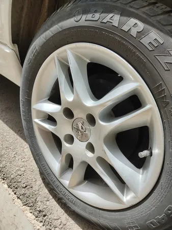 درپوش وسط رینگ خودرو چیکال مدل Q-10 مناسب برای پژو 206 بسته 4 عددی