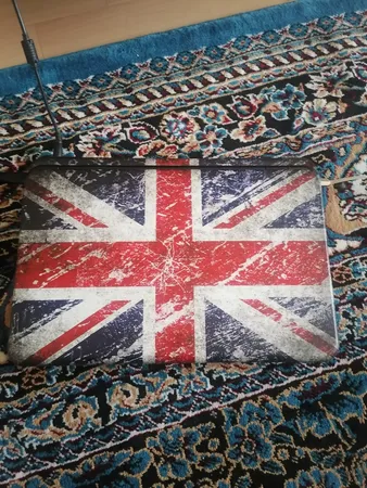 استیکر لپ تاپ توییجین و موییجین کد 01 مناسب برای لپ تاپ 15.6 اینچ به همراه برچسب حروف فارسی کیبورد