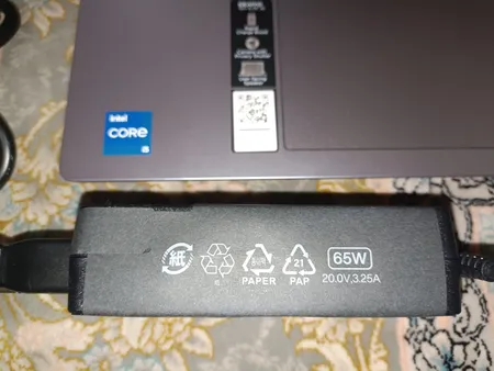 لپ تاپ 15.6 اینچی لنوو مدل IdeaPad Slim 3 15IRH8-i5 13420H-8GB LPDDR5-512GB SSD-TN