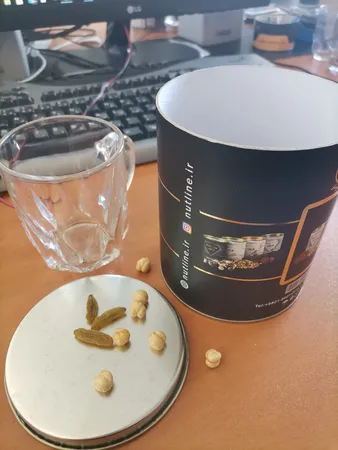 نخودچی و کشمش نات لاین - 600 گرم