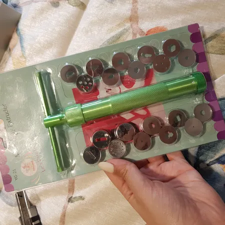 ابزار تزیین فوندانت مدل XOX طرح پیچی مجموعه 22 عددی