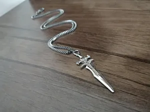 تجریه خرید گردنبند مردانه رزالیا طرح خنجر مدل NM-SSC-35