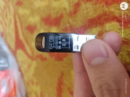 فلش مموری سن دیسک مدل Ultra Flair CZ73 ظرفیت 64 گیگابایت