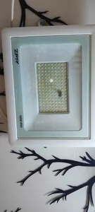 تجریه خرید پرژکتور ال ای دی 100 وات زد اف ار مدل SMD