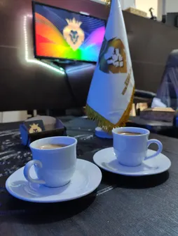 ست فنجان و نعلبکی 12 پارچه شرکت صنایع چینی تقدیس مدل RL60